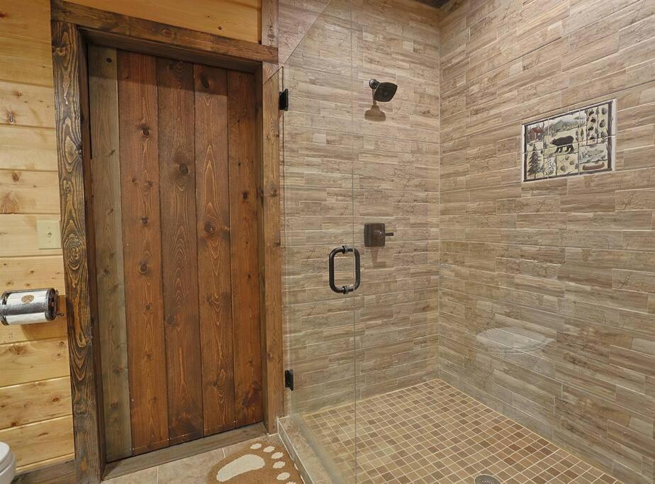 Rustic Modern Cabin With Hot Tub Near Rafting And Great Smokey Mountains Bryson City Dış mekan fotoğraf